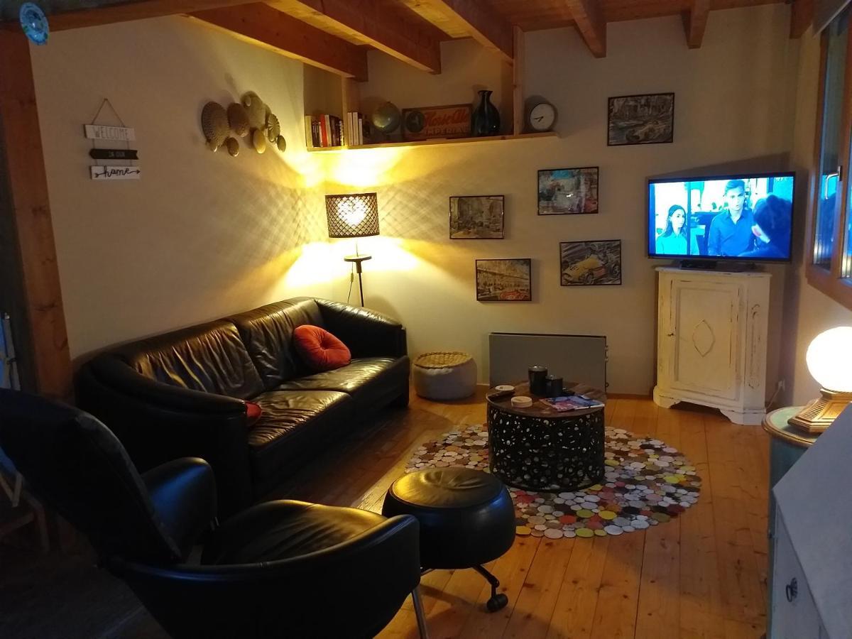 Longere Lotoise 5 Chambres Senaillac-Latronquiere Kültér fotó
